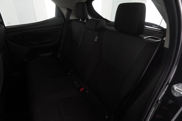 TOYOTA Yaris usata 3