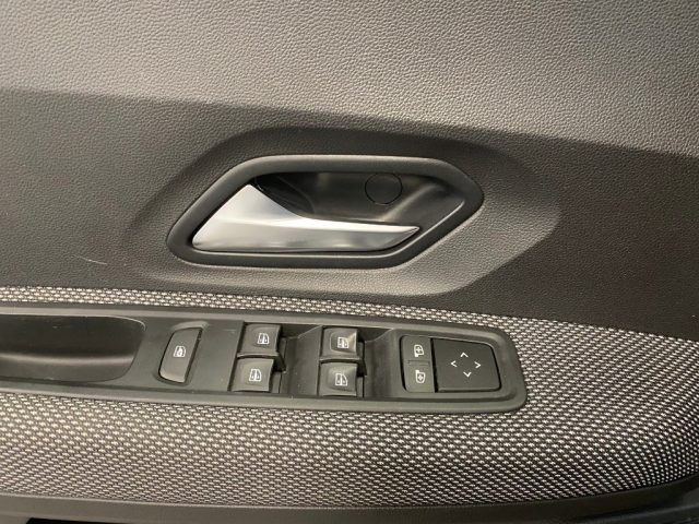 DACIA Sandero usata, con Fari LED