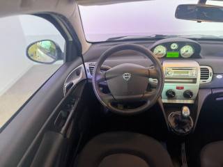 LANCIA Ypsilon usata 12