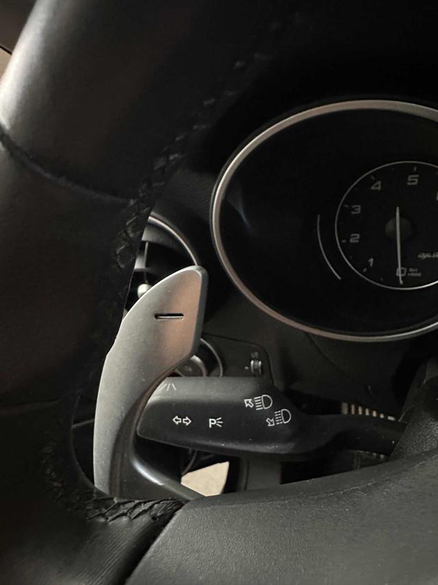 ALFA ROMEO Stelvio usata, con Bluetooth