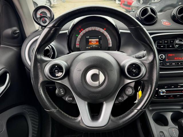 SMART ForTwo usata, con MP3