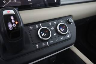 LAND ROVER Defender usata 16