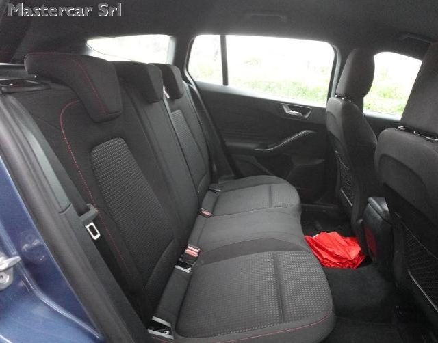FORD Focus usata, con USB