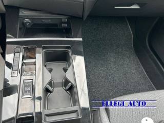 OPEL Astra usata, con Luci diurne