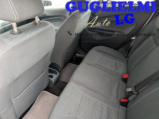 FORD Fiesta usata, con USB