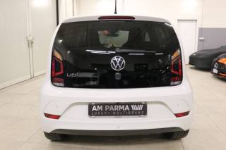 VOLKSWAGEN up! usata, con Autoradio