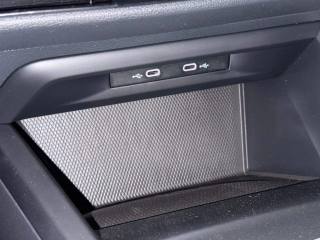 VOLKSWAGEN Golf usata, con Servosterzo