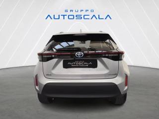 TOYOTA Yaris Cross usata, con Autoradio