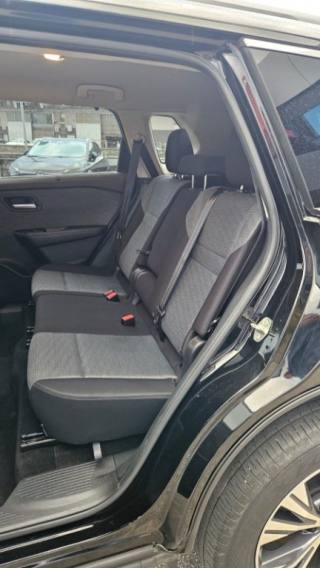 NISSAN X-Trail usata, con Fari LED