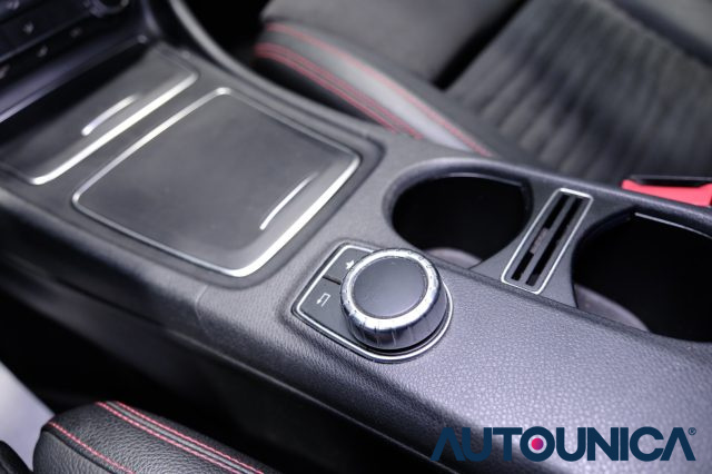 MERCEDES-BENZ CLA 220 usata, con Specchietti laterali elettrici