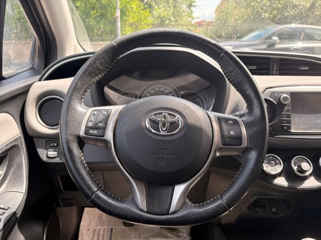 TOYOTA Yaris usata, con Interni in pelle