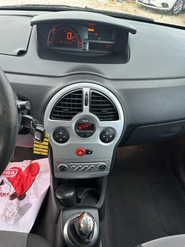 RENAULT Grand Modus usata, con Fendinebbia