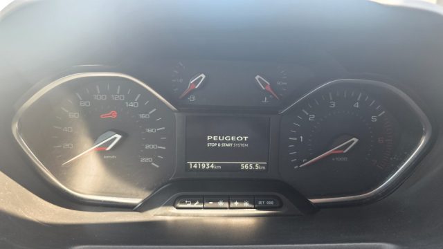 PEUGEOT Rifter usata, con Autoradio digitale