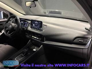 NISSAN Qashqai usata, con Controllo automatico clima