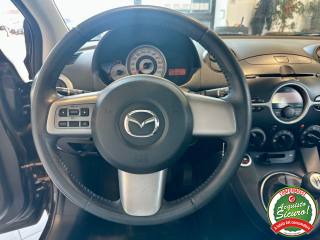 MAZDA 2 usata, con Lettore CD
