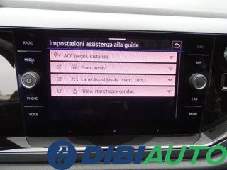 VOLKSWAGEN Taigo usata, con Touch screen
