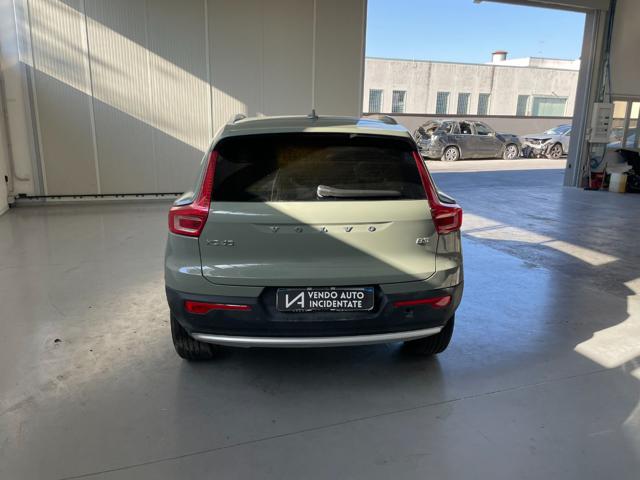 VOLVO XC40 usata, con Autoradio