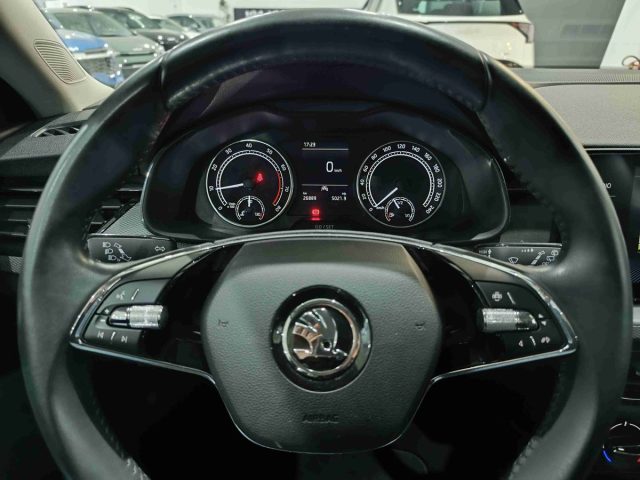 SKODA Kamiq usata, con Autoradio digitale