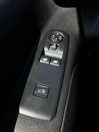 FIAT E-Doblo usata, con Controllo vocale