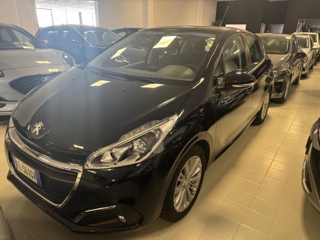 PEUGEOT 208 usata, con Airbag laterali