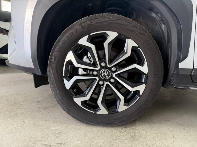 TOYOTA Yaris Cross usata, con Autoradio