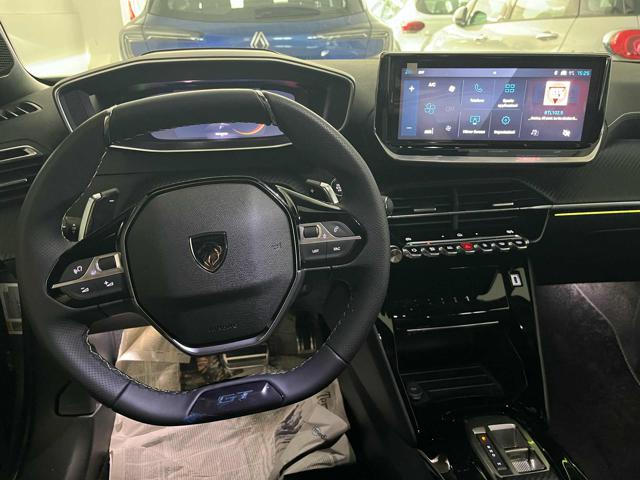 PEUGEOT 2008 usata, con Autoradio