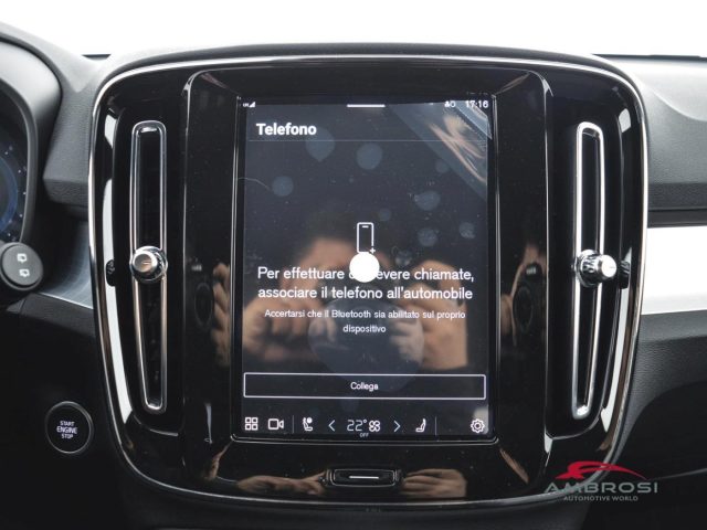 VOLVO XC40 usata 14