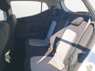 HYUNDAI i10 usata, con Frenata d