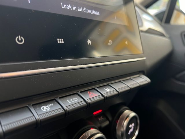RENAULT Captur usata, con Controllo elettronico della corsia