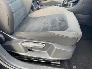 VOLKSWAGEN Golf usata, con Vivavoce