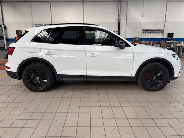 AUDI Q5 usata, con Chiusura centralizzata