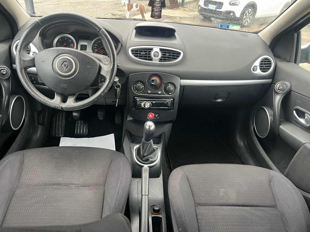 RENAULT Clio usata 9