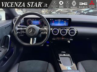 MERCEDES-BENZ CLA 200 usata, con Controllo automatico clima