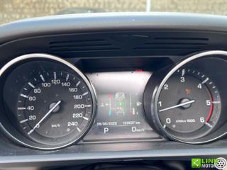 LAND ROVER Range Rover Sport usata, con Airbag testa