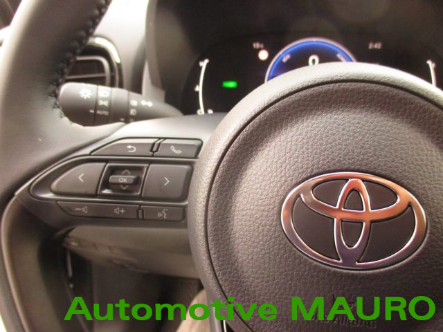 TOYOTA Yaris usata, con ESP