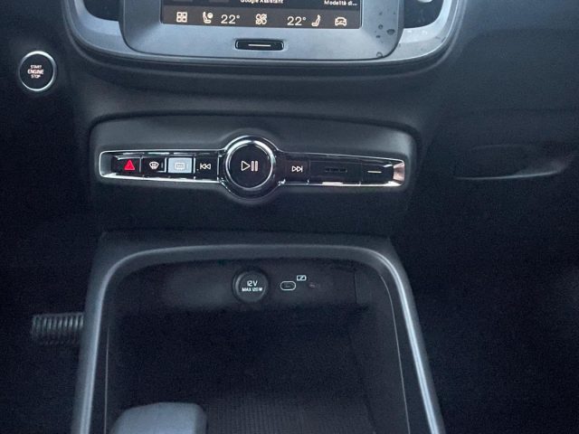 VOLVO XC40 usata, con Luci diurne LED