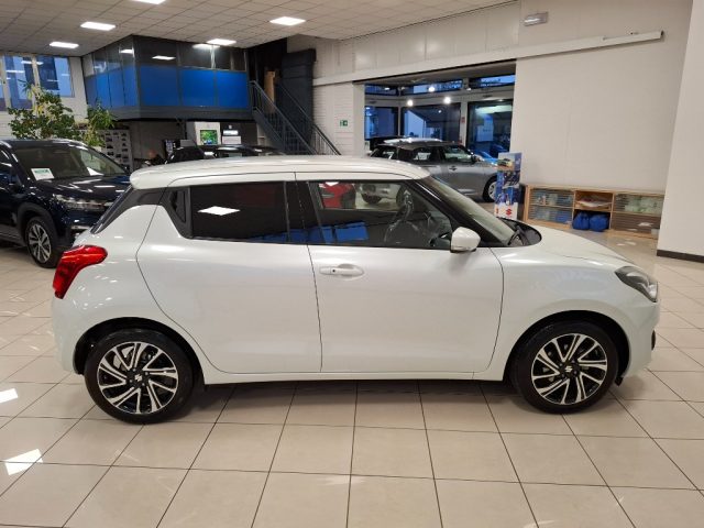 SUZUKI Swift usata, con Autoradio