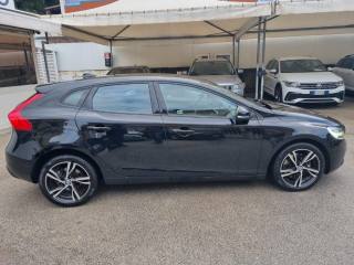 VOLVO V40 usata, con ESP