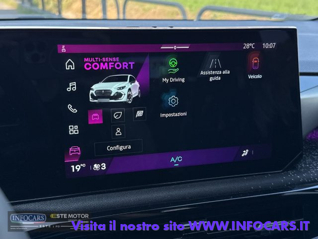 RENAULT Clio usata, con Park Distance Control