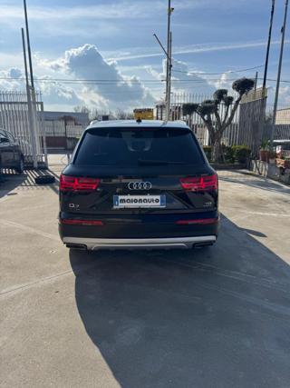 AUDI Q7 usata, con Alzacristalli elettrici