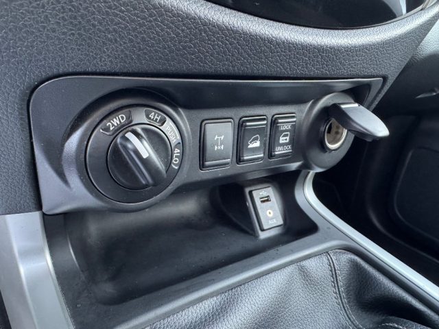 NISSAN Navara usata, con Immobilizzatore elettronico