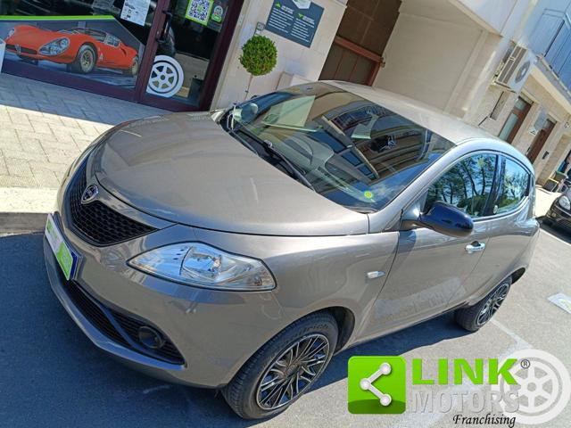 LANCIA Ypsilon usata, con ABS