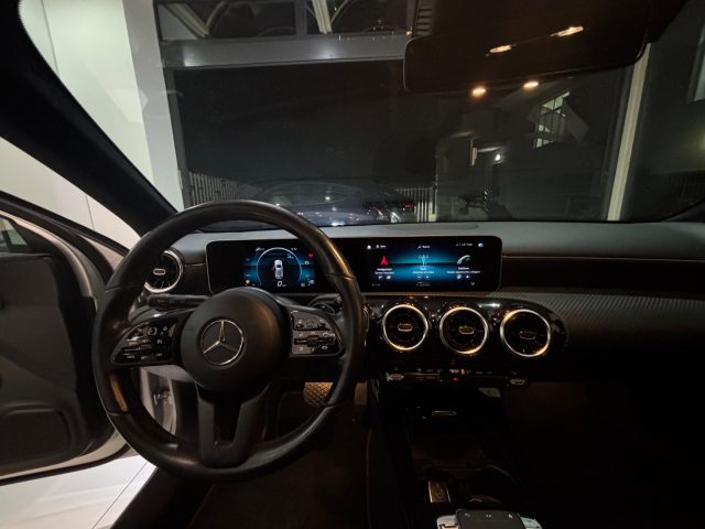 MERCEDES-BENZ A 180 usata, con Luci diurne LED