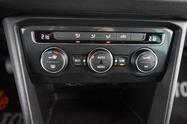VOLKSWAGEN Tiguan usata, con Apple CarPlay