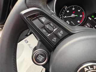 ALFA ROMEO Stelvio usata, con Sistema di navigazione