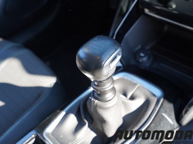 PEUGEOT 208 usata, con Autoradio digitale