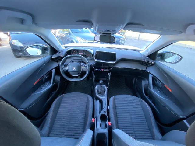 PEUGEOT 2008 usata, con Chiusura centralizzata