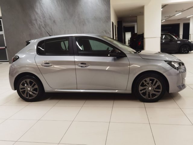 PEUGEOT 208 usata, con Autoradio