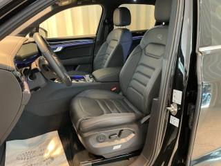 VOLKSWAGEN Touareg usata, con Regolazione elettrica sedili