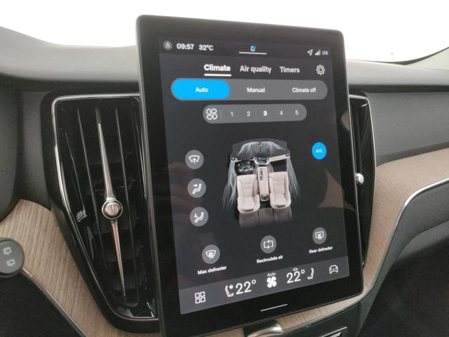 VOLVO XC60 usata, con Volante in pelle